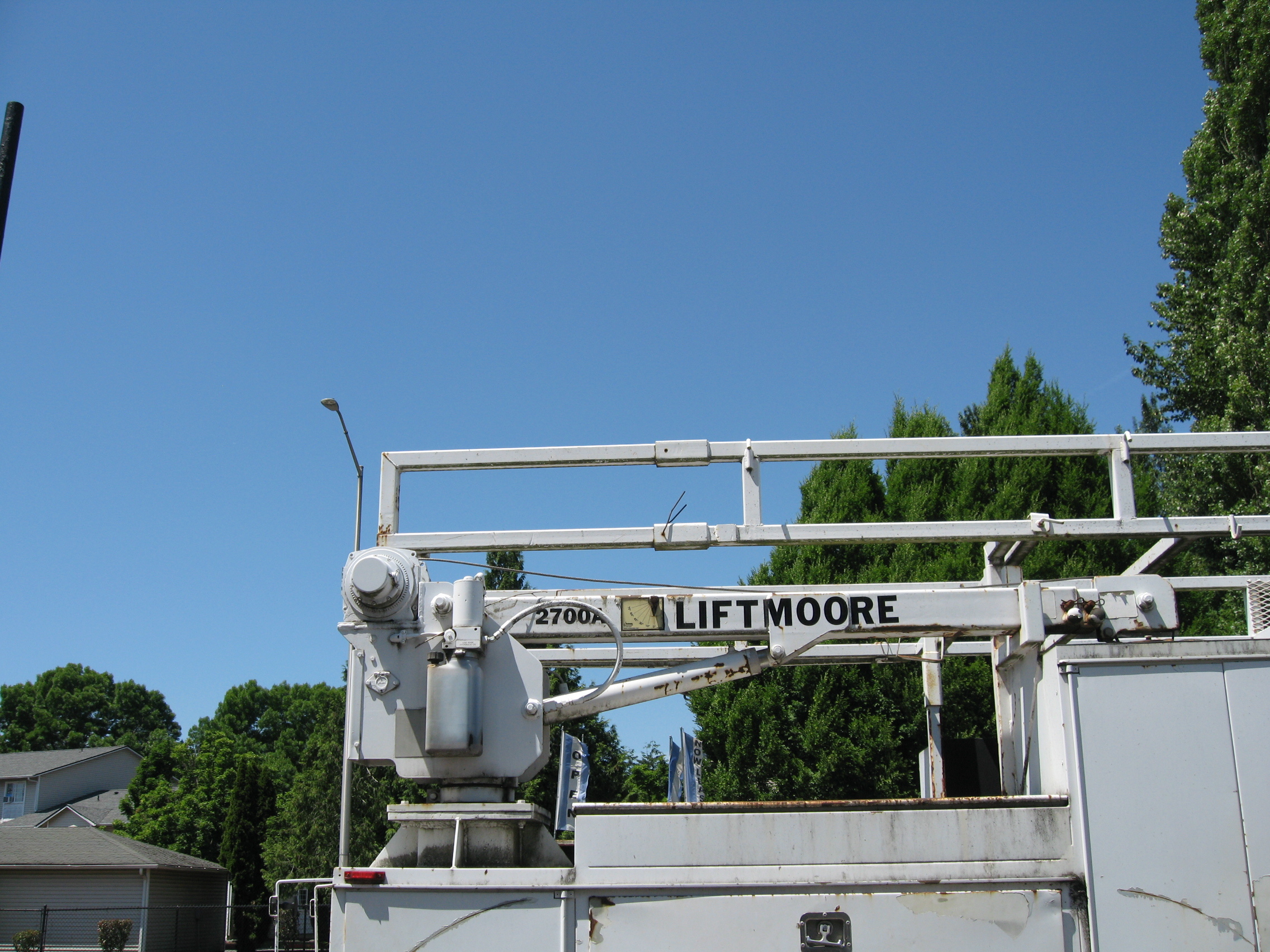 2002 International Crew cab Crane Truck 64878e43da3e741f674f4a098625