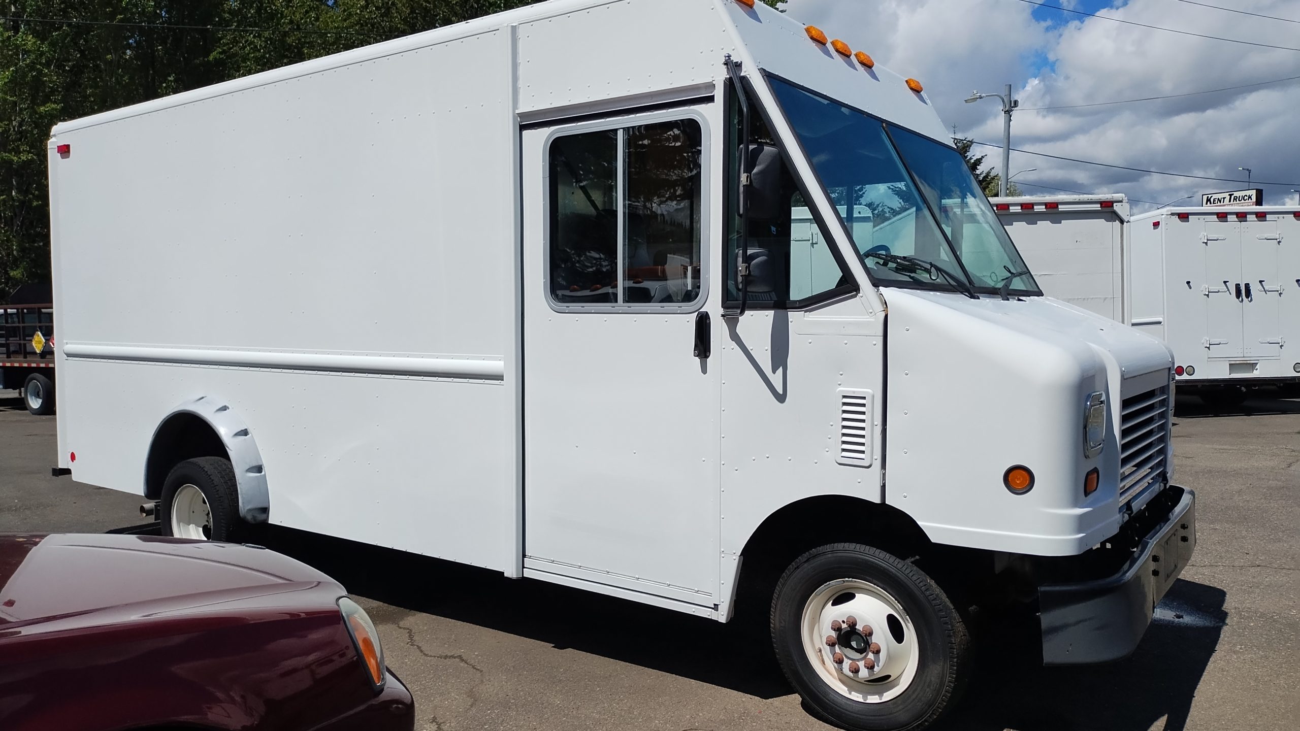 2011 FORD E450 14FT STEPVAN IMG_20240429_134350100-scaled