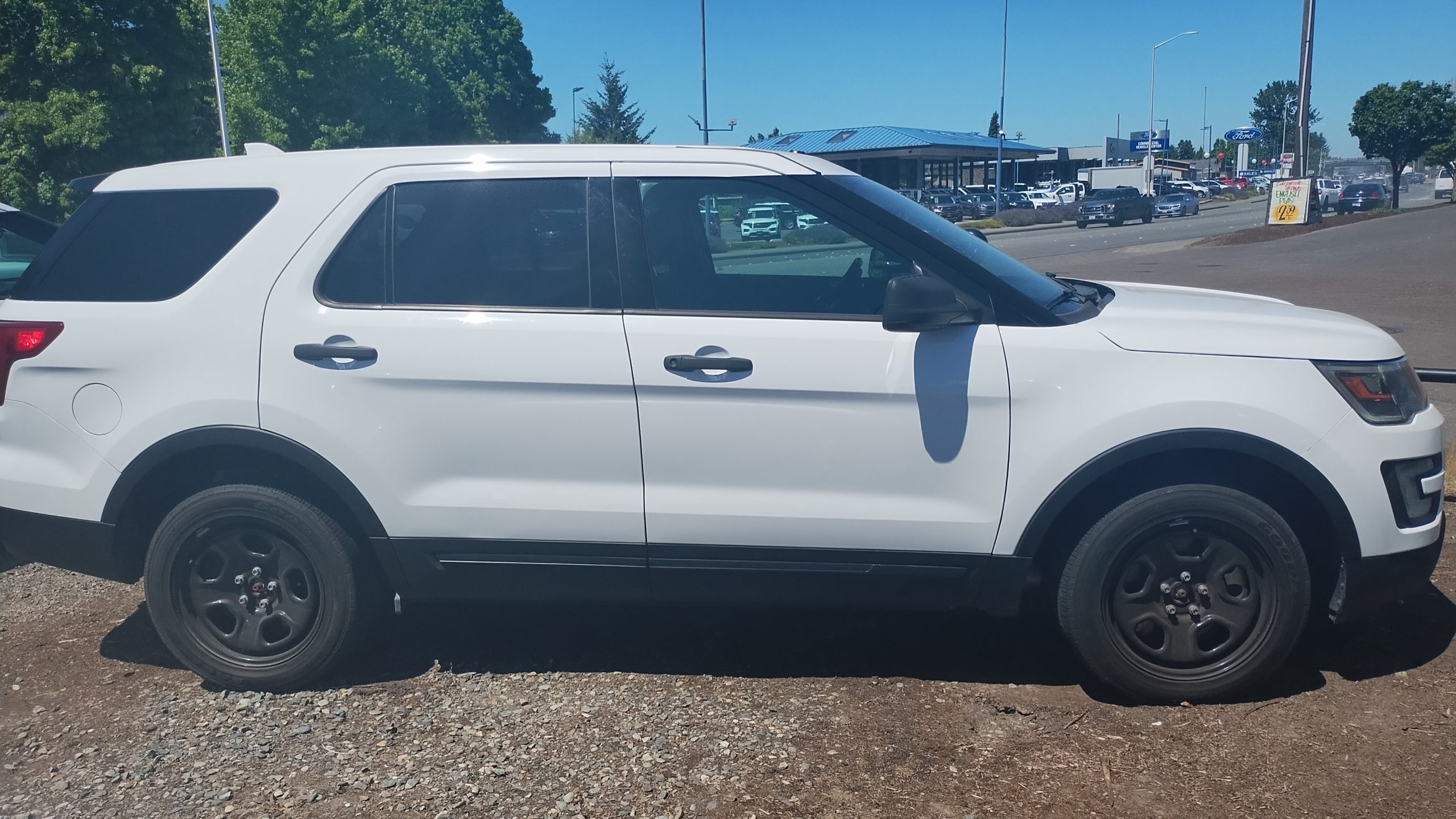 2017 Ford Explorer Police Interceptor 4x4 IMG_20240713_134920333-scaled