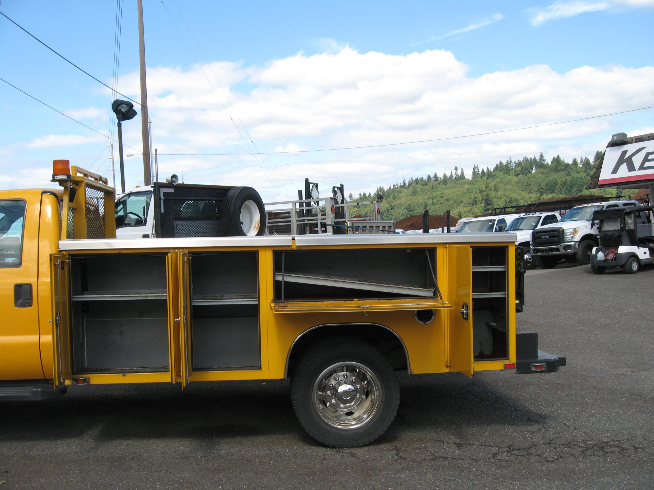 2012 Ford F550 Service Truck IMG_0267-1-scaled